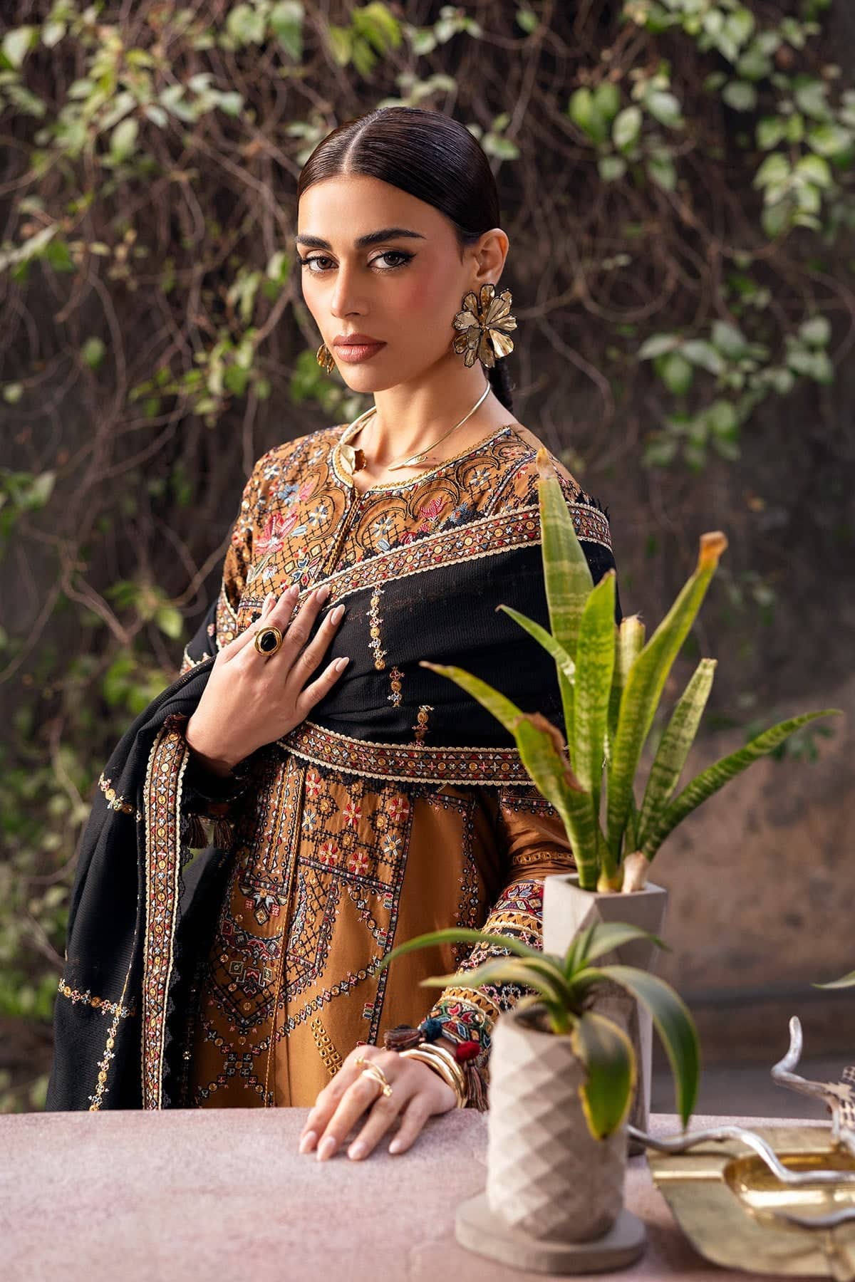 Jazmin Shahkaar Lawn/SL26-D05/Embroideried Dupatta
