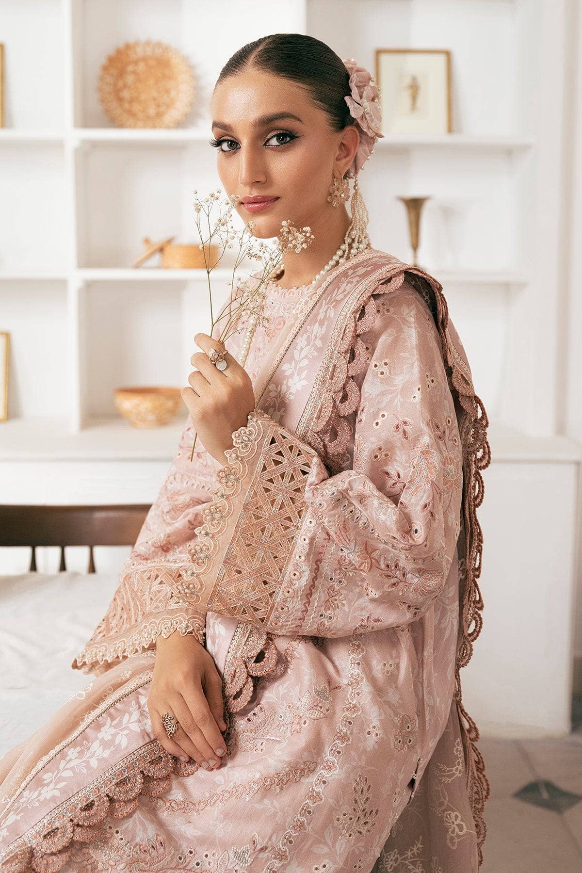 img_baroque_swiss_voil_awwal_boutique