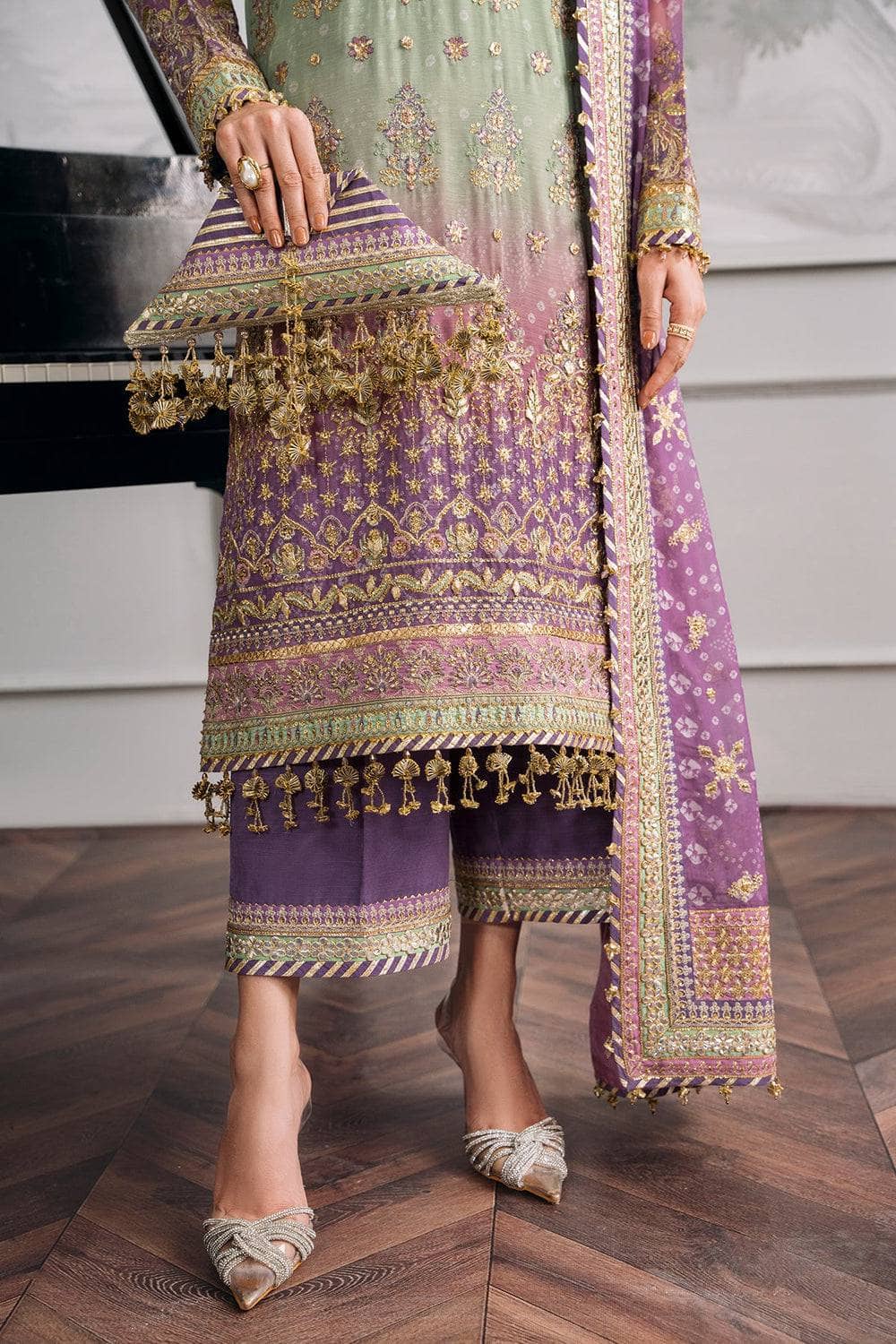 img_baroque_chantelle_awwal_boutique