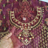 img_open_pic_baroque_chantelle_awwal_boutique