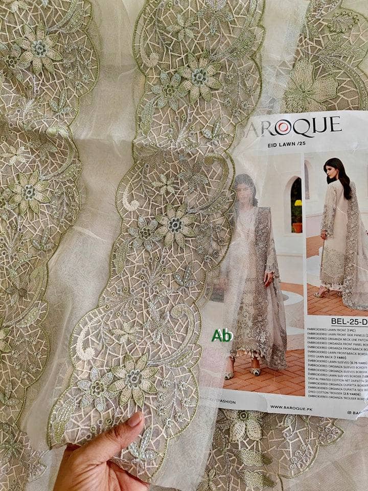 img_baroque_lawn_awwal_boutique