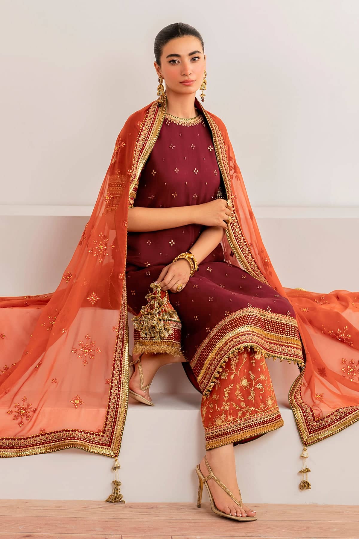 img_baroque_wedding_awwal_boutique
