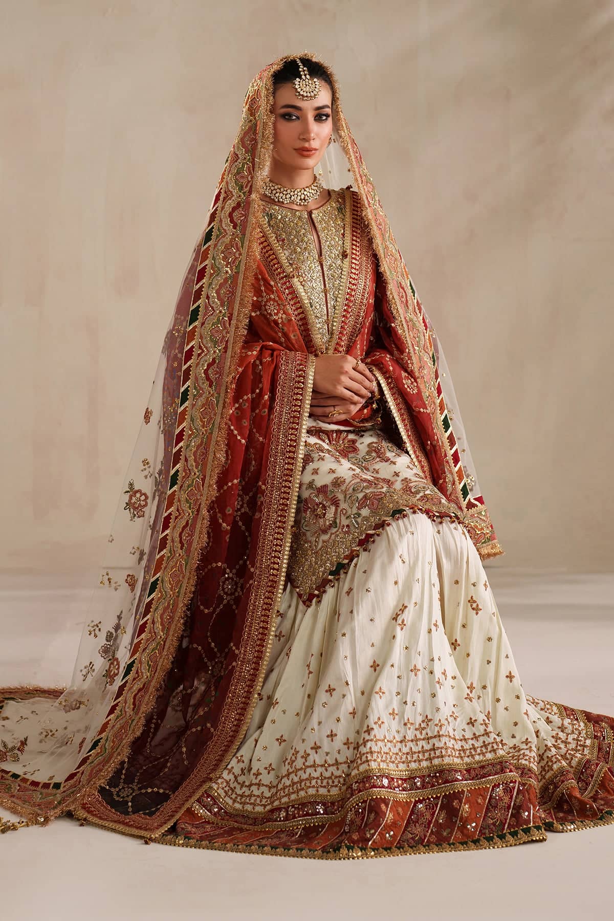 img_baroque_chiffon_awwal_boutique