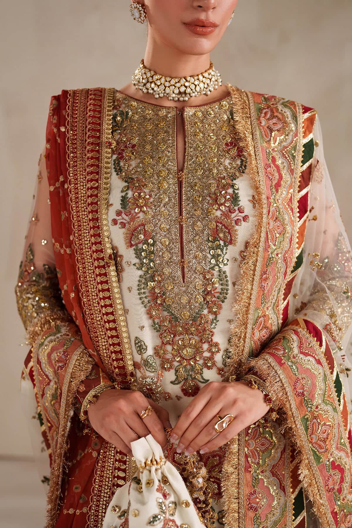 img_baroque_chiffon_awwal_boutique