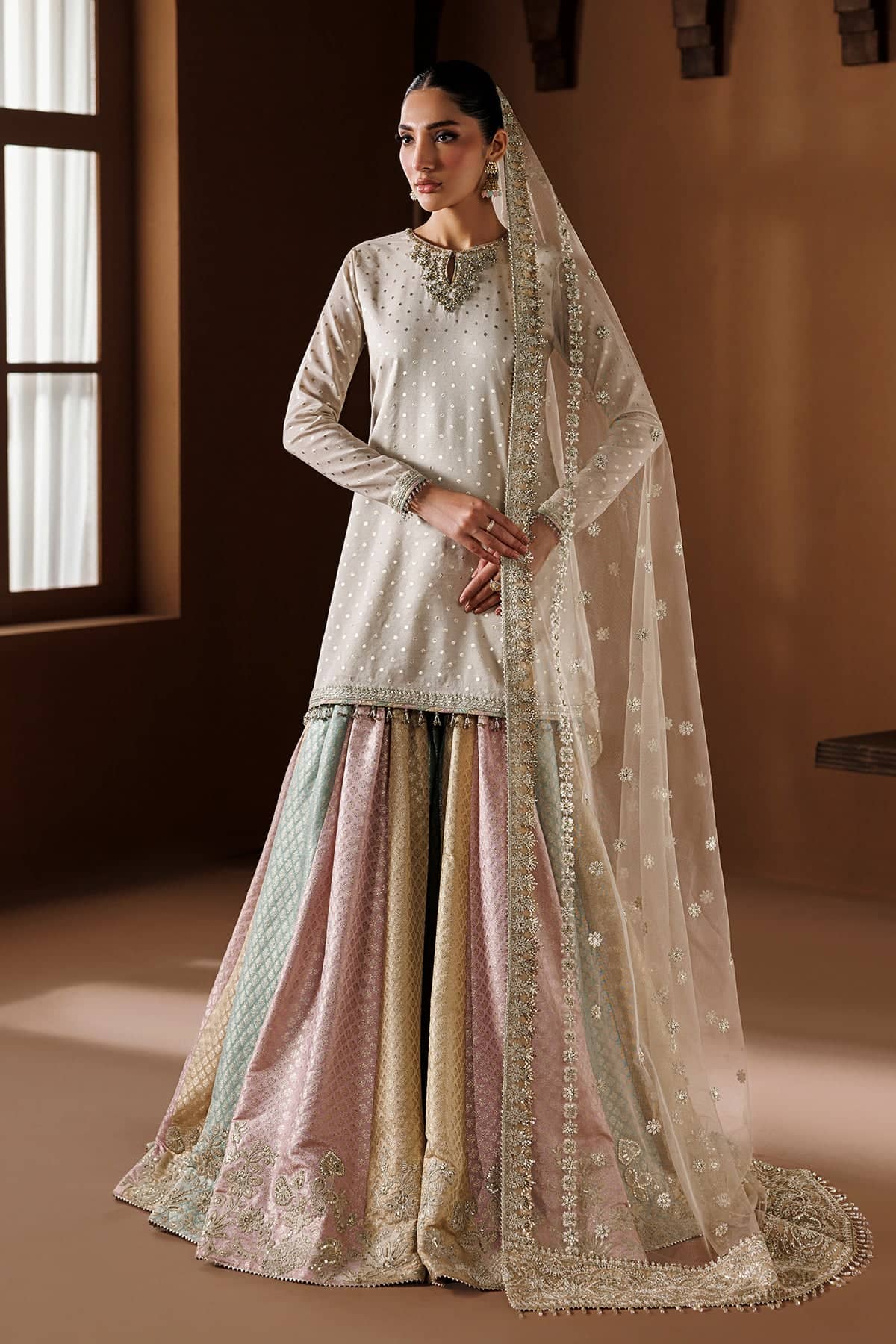 Baroque Exclusive Wedding Edition 26/EMBROIDERED ZARRI CHIFFON UF-4435