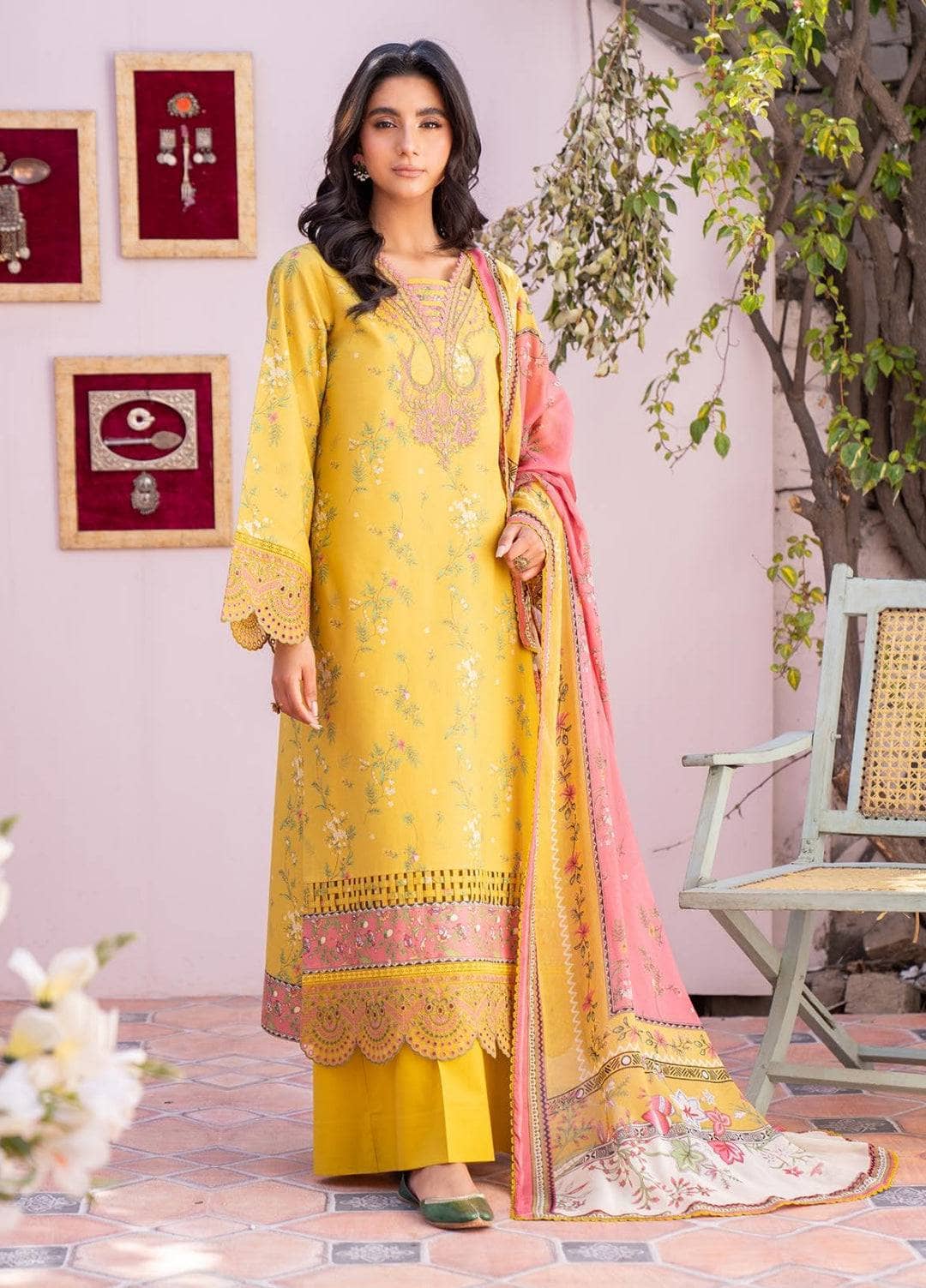 img_bin_ilyas_lawn_24_awwal_boutique