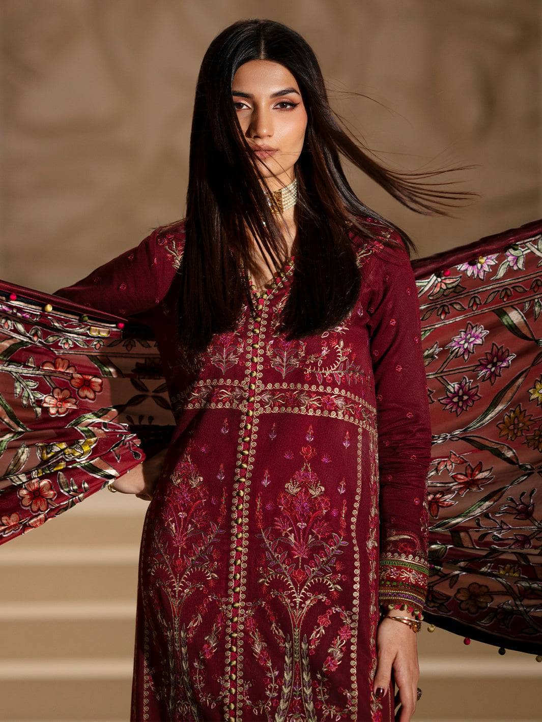 img_bin_ilyas_saqqara_velvet_palachi_shawl_awwal_boutique
