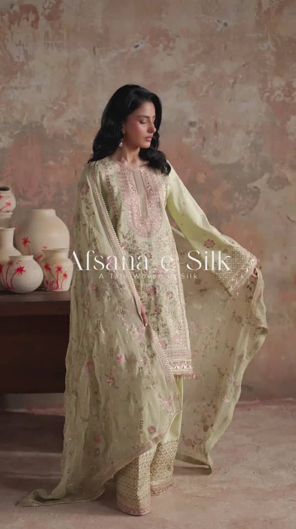 Emaan Adeel Afsana E Silk/Zaib