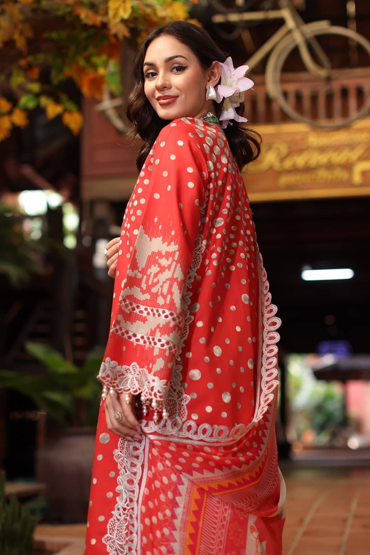 img_charizma_aniiq_lawn_23_awwal_boutique