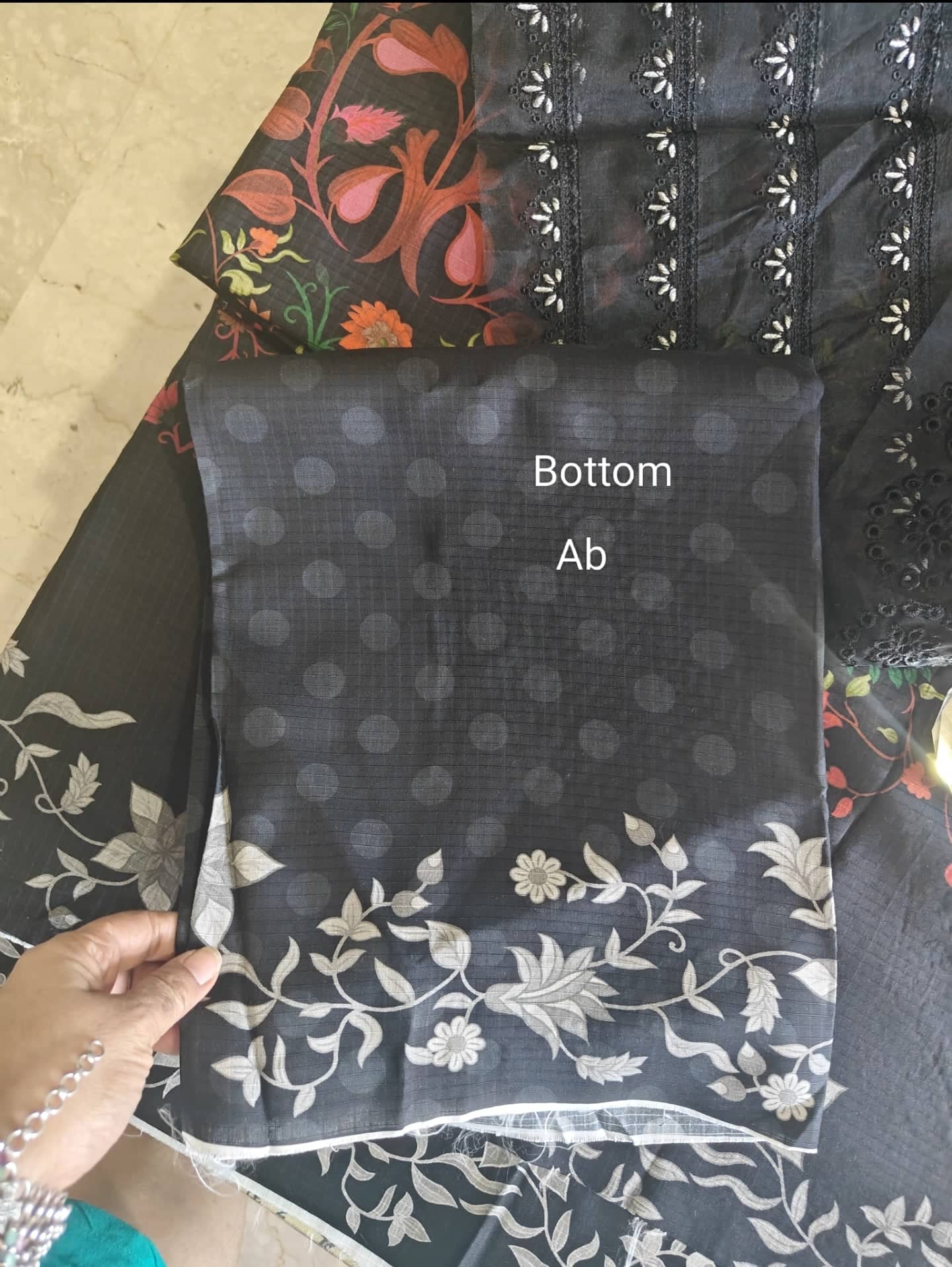 Charizma Aniiq open pics Open Pic/Charizma Aniiq Vol 2/Embroideried Linen Shawls/ANW6-13