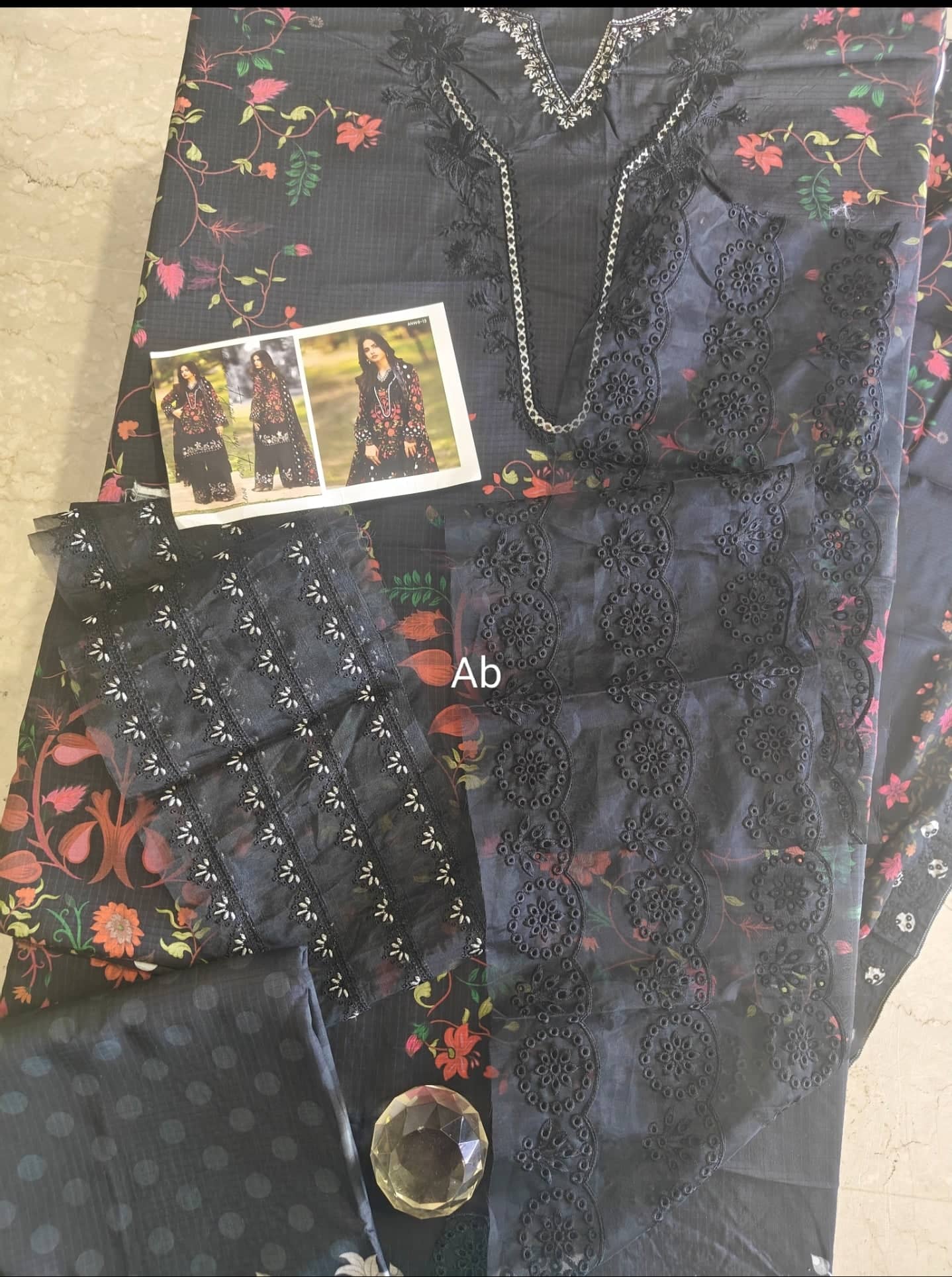 Charizma Aniiq open pics Open Pic/Charizma Aniiq Vol 2/Embroideried Linen Shawls/ANW6-13