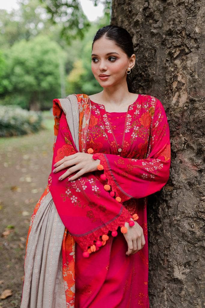 img_charizma_c_prints_fall_awwal_boutique