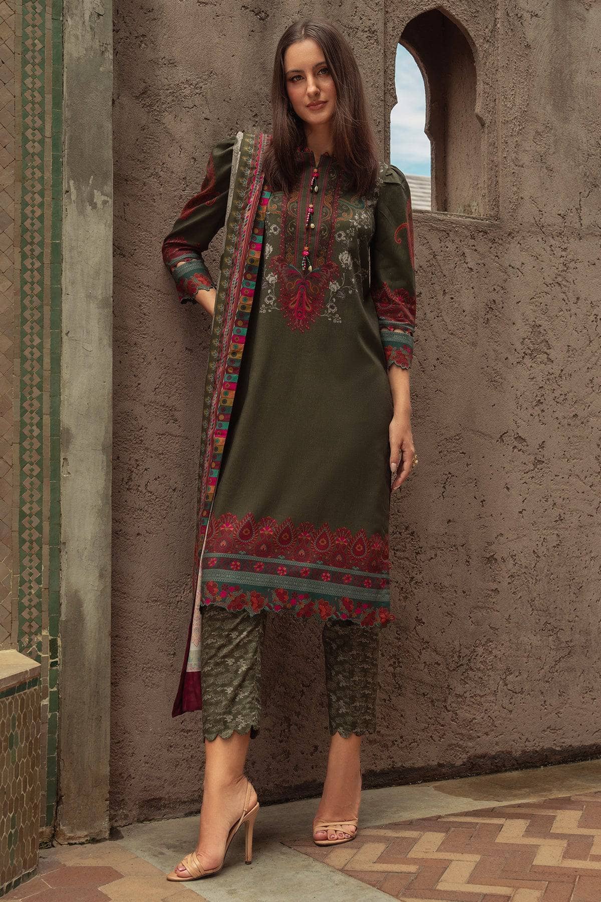img_charizma_c_prints_fall_winter_awwal_boutique