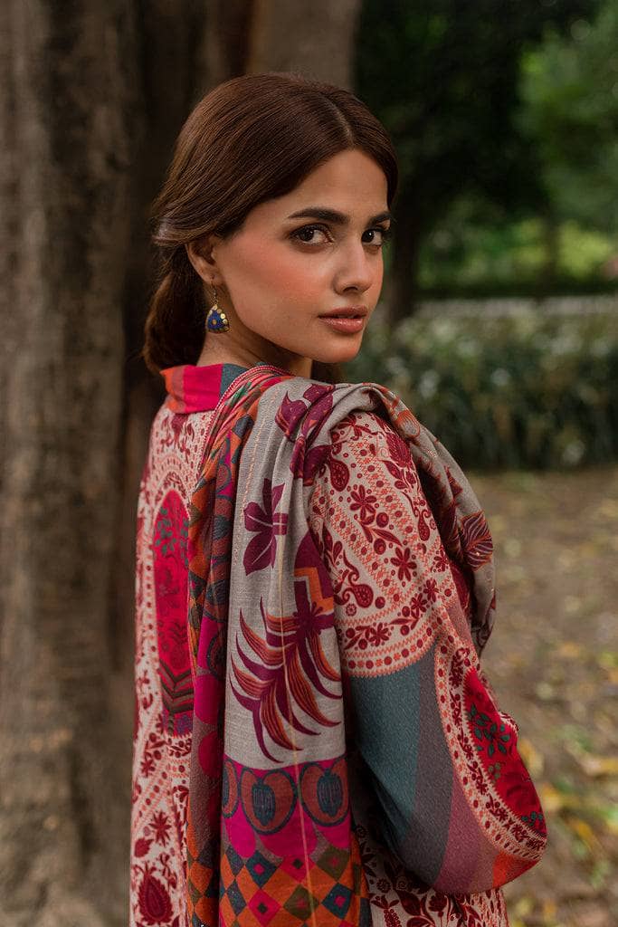 img_charizma_c_prints_fall_awwal_boutique