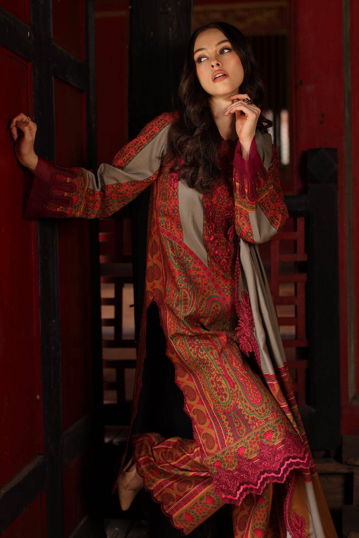 Charizma Combination Fall 26/04/Staple Shawls