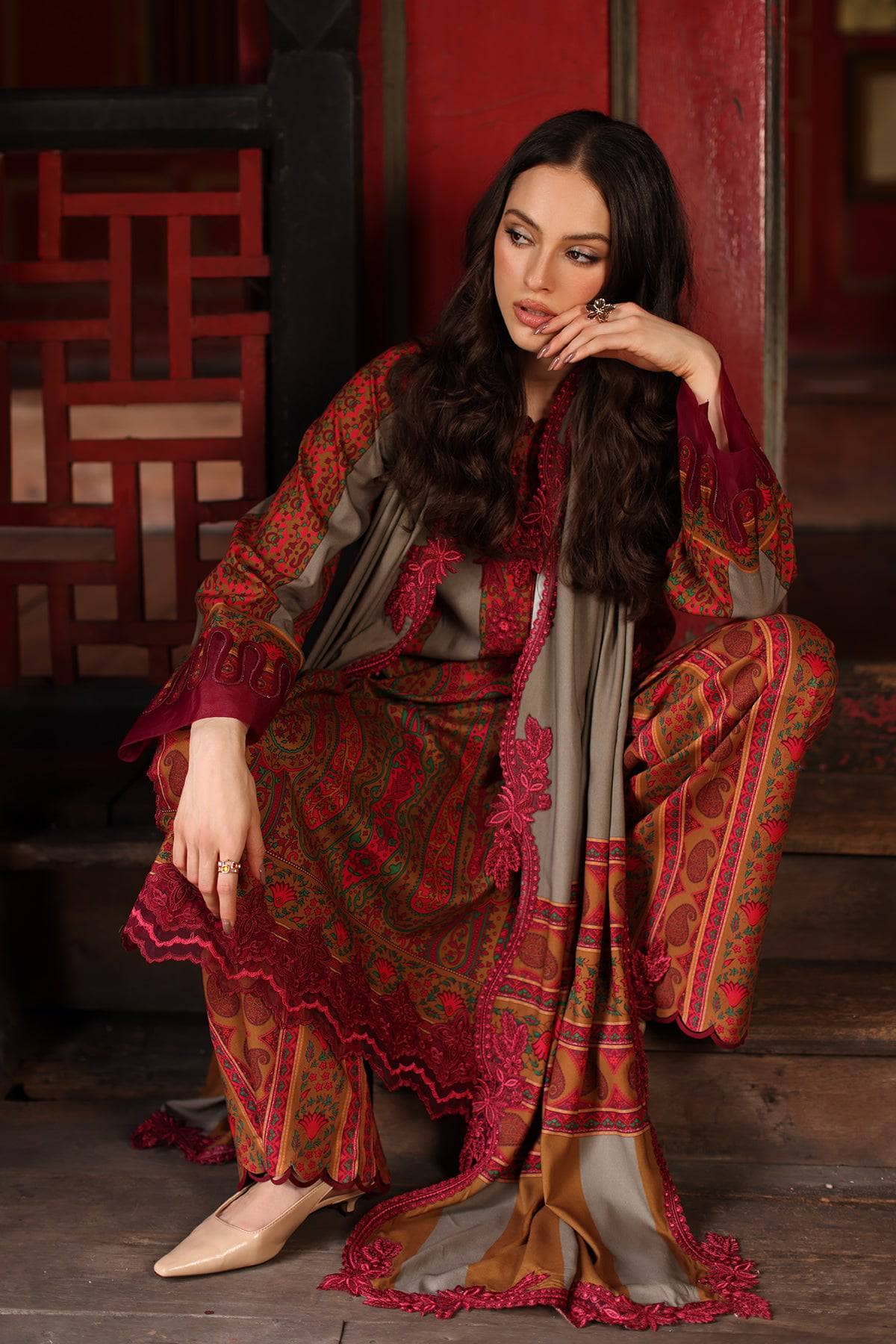 Charizma Combination Fall 26/04/Staple Shawls