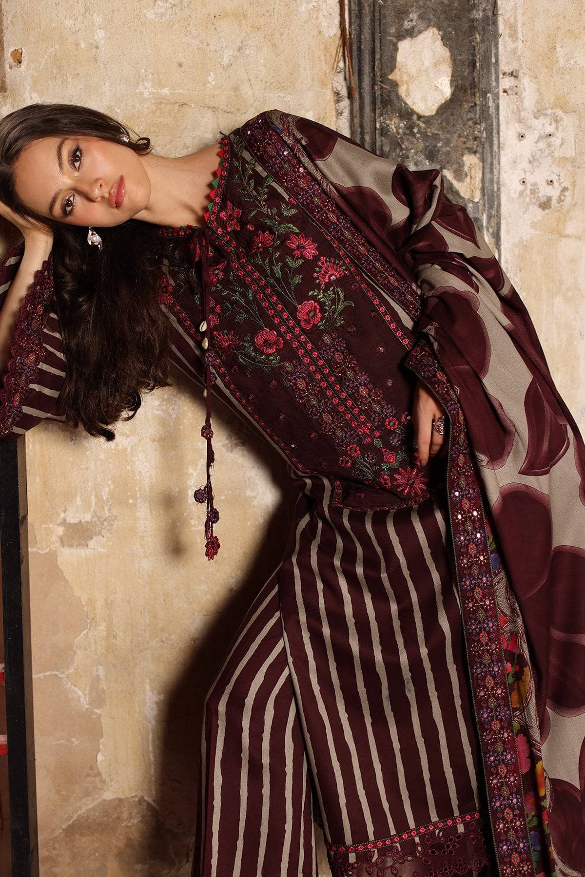 Charizma Combination Fall 26/09/Staple Shawls