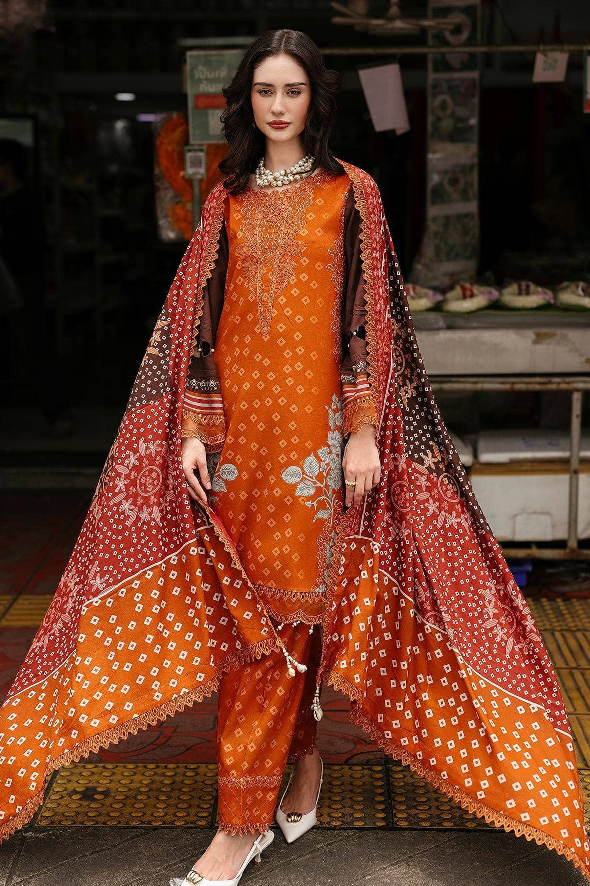 img_charizma_combination_awwal_boutique