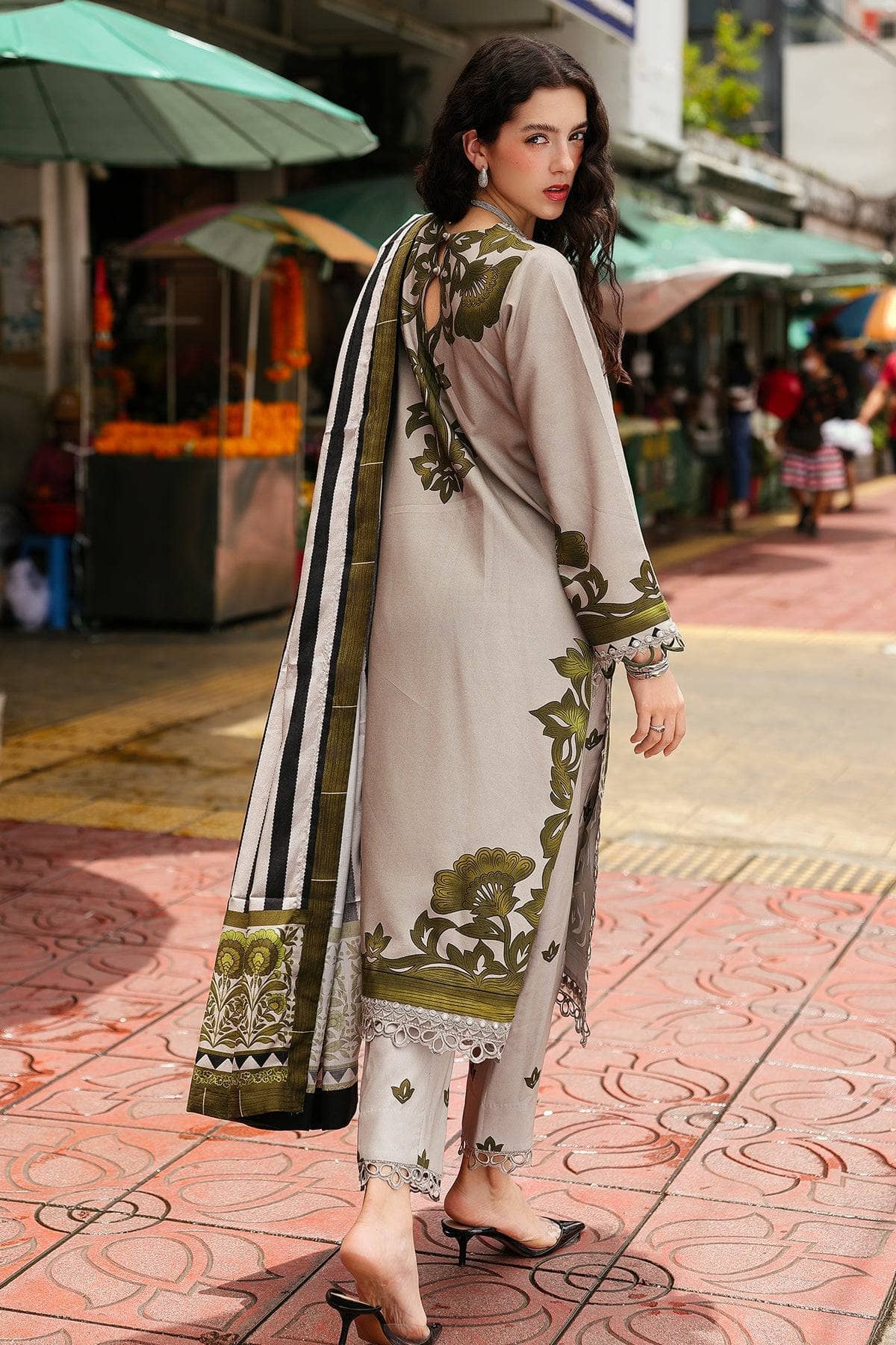 Restocked/Charizma Combination Linen/Embroideried Irish Linen Shawl