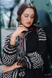 Restocked/Charizma Combination Linen/Irish Linen Shawl