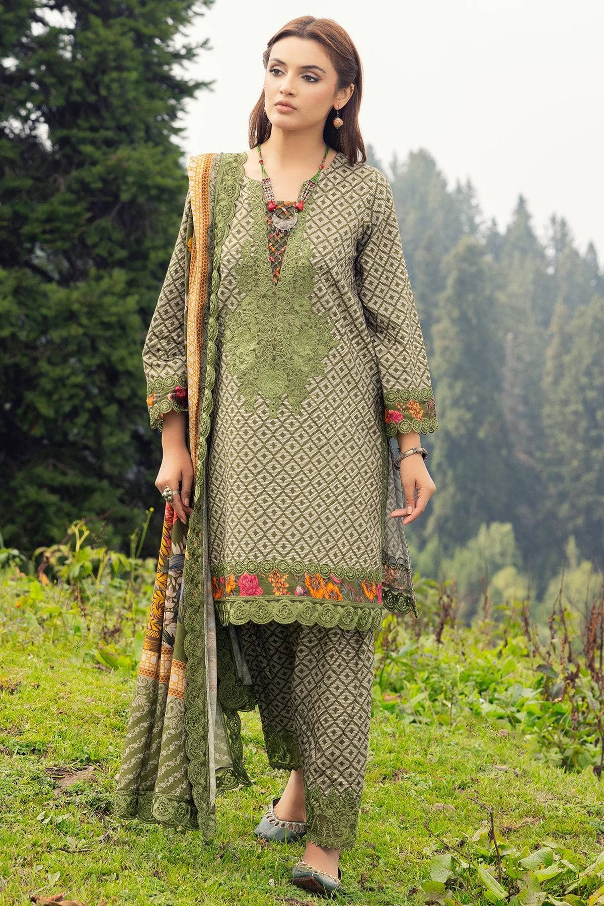 img_charizma_combination_fall_winter_awwal_boutique