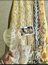 img_charizma_combination_lawn_26_awwal_boutique