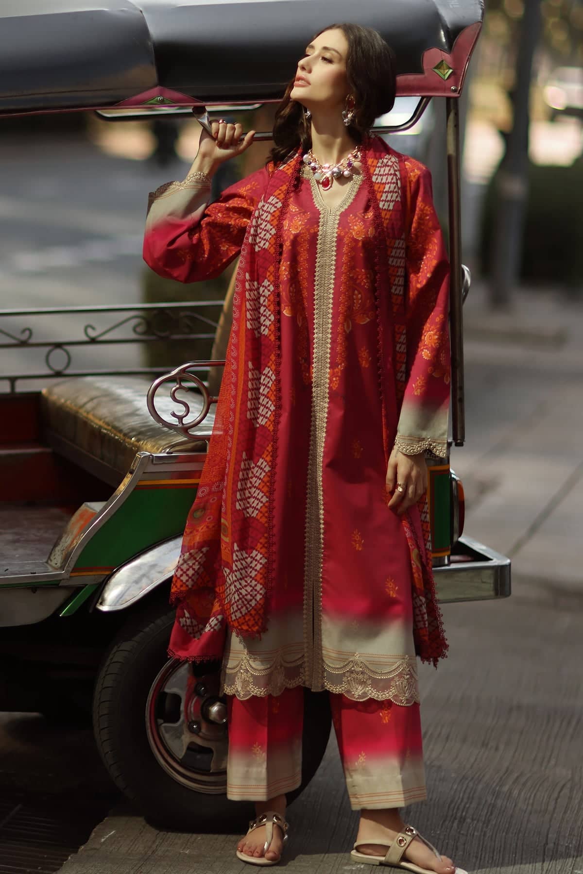 Charizma Aghaz E Nou/Trending Looks/AG6-02