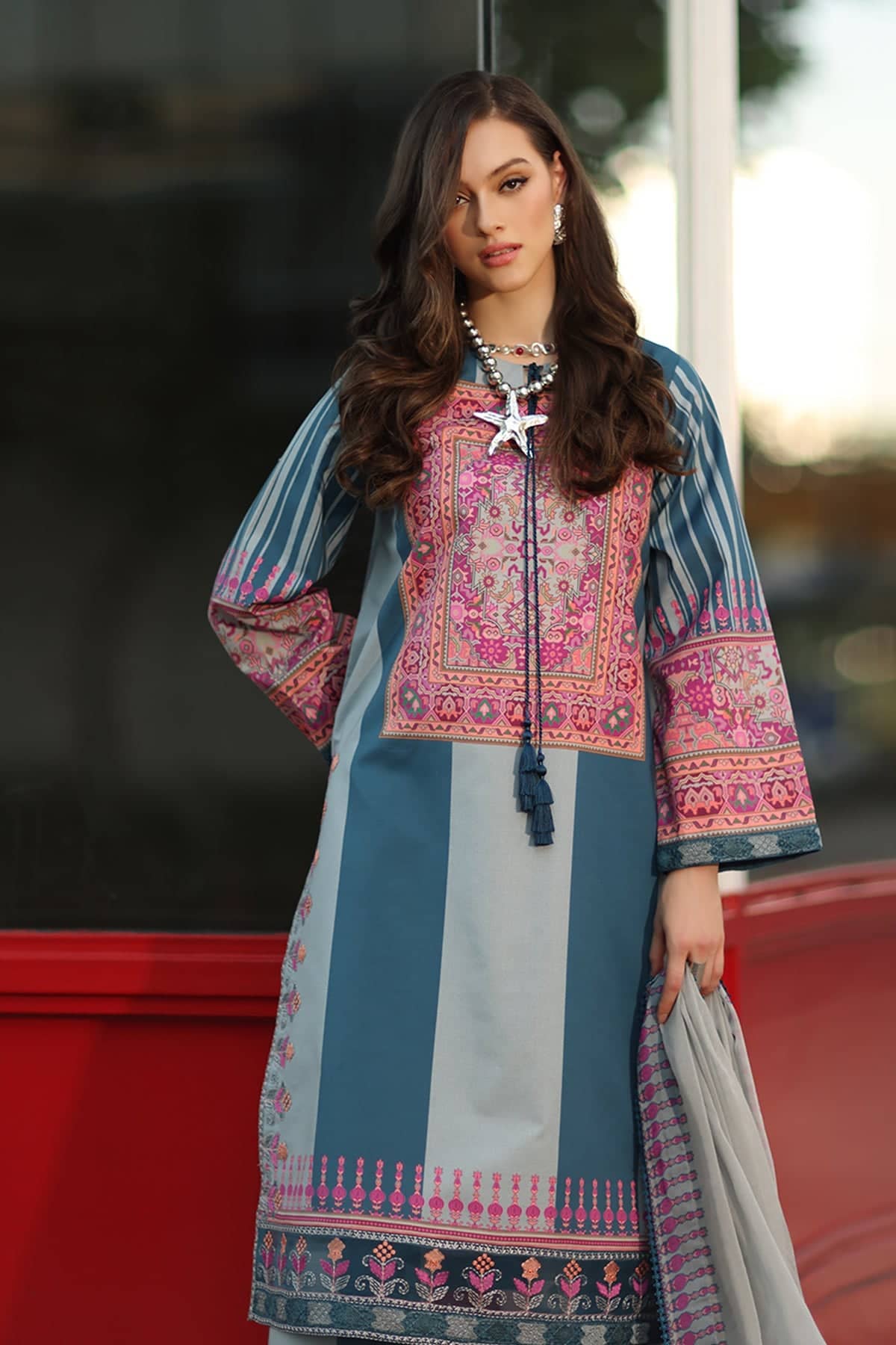 Charizma Aghaz E Nou/Trending Looks/AG6-09