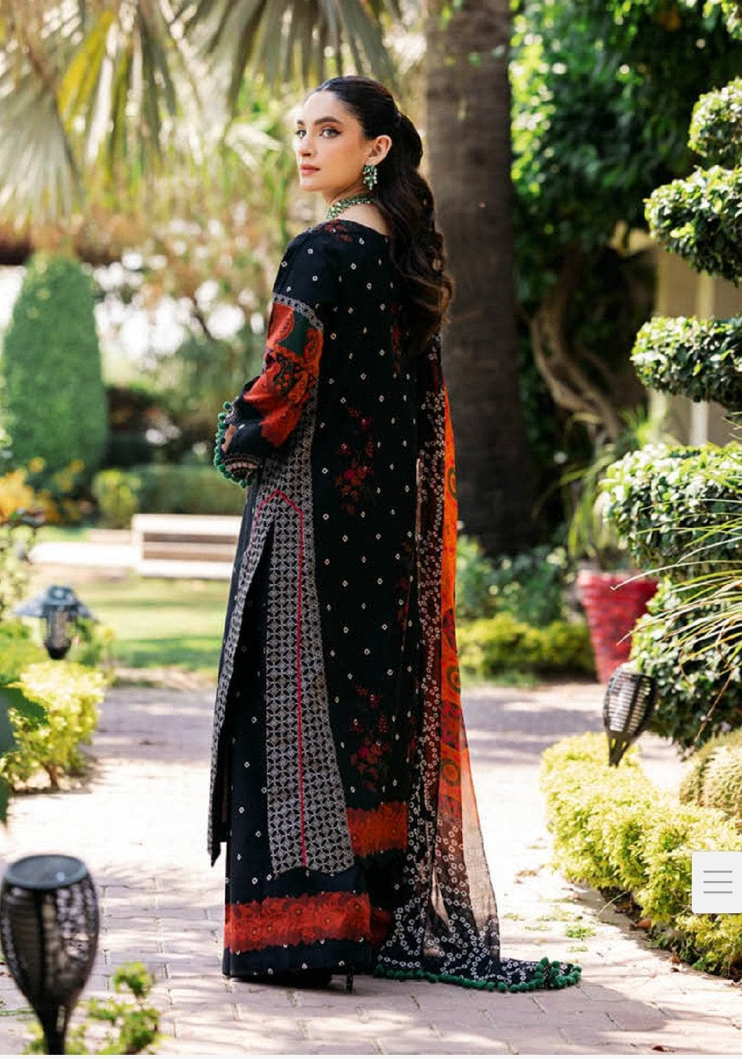 img_charizma_c_prints_fall_awwal_boutique