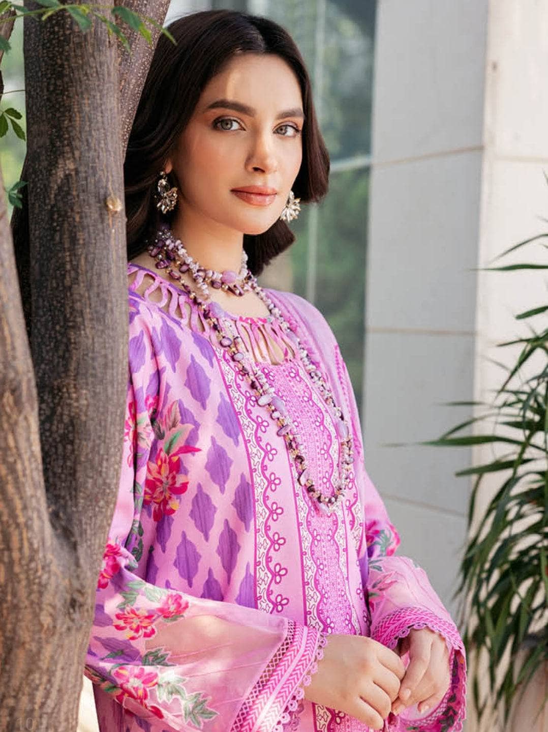 img_charizma_c_prints_fall_awwal_boutique