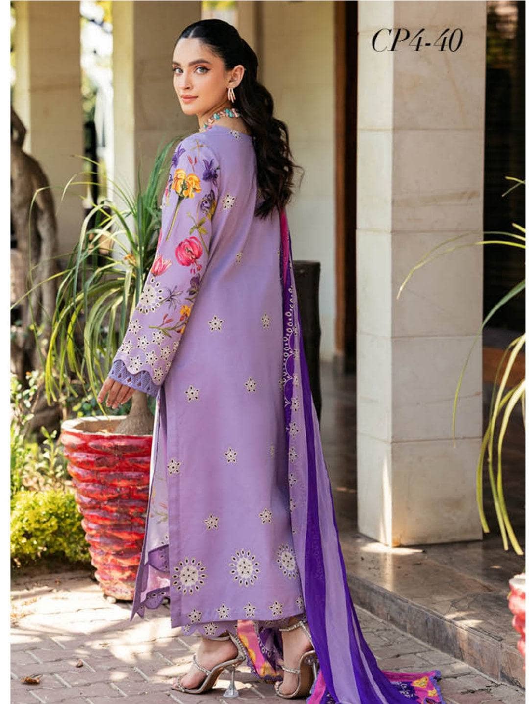 img_charizma_c_prints_fall_awwal_boutique