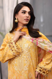 img_charizma_combination_lawn_24_awwal_boutique