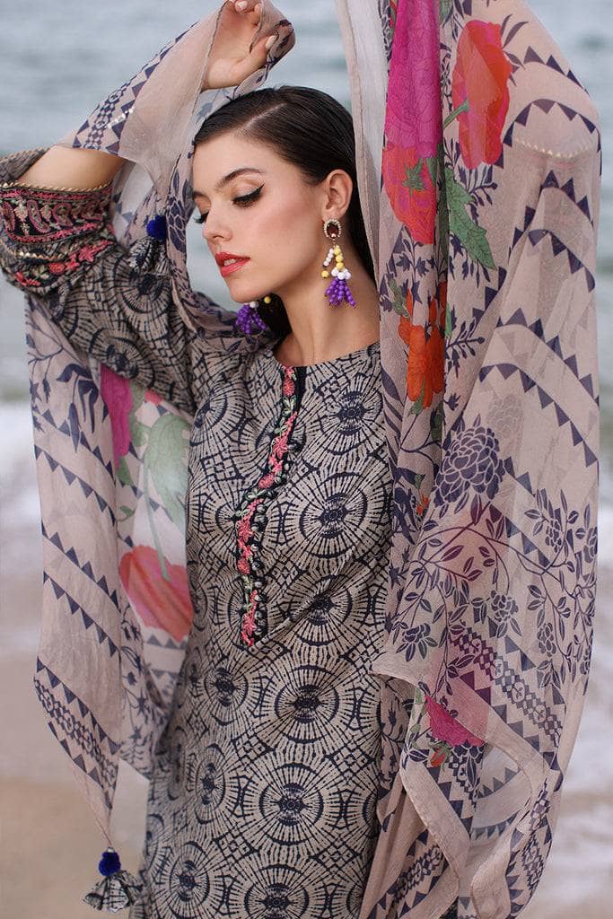 img_charizma_combination_lawn_24_awwal_boutique