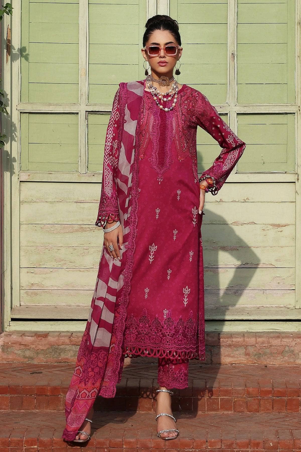 img_charizma_combination_awwal_boutique