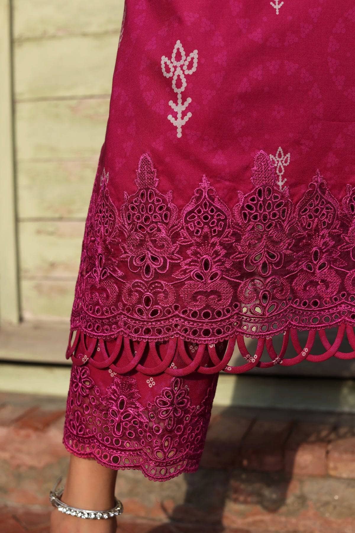 img_charizma_combination_awwal_boutique