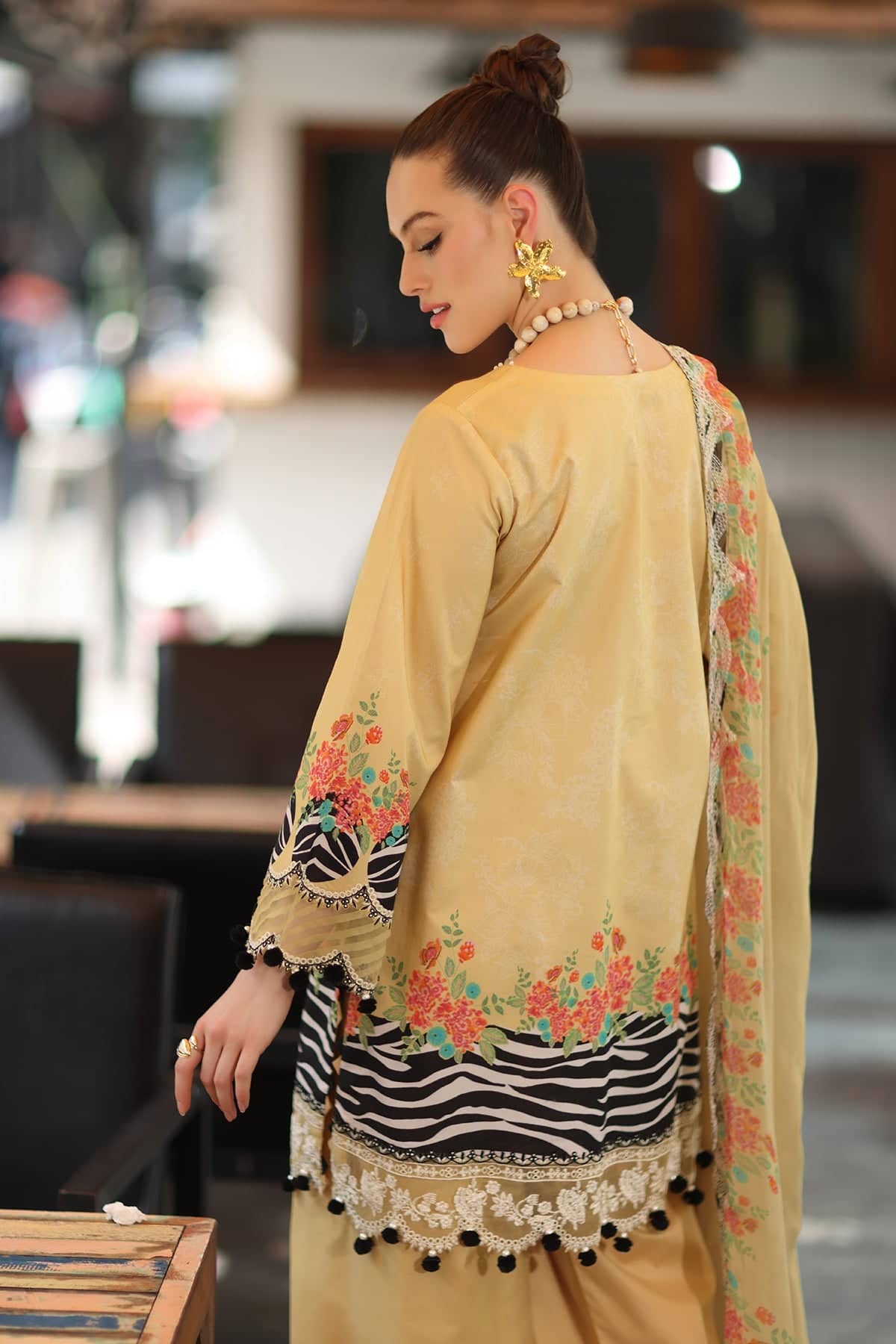 img_charizma_combination_awwal_boutique