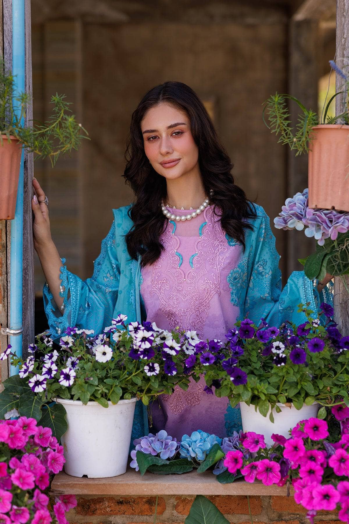 img_charizma_combination_awwal_boutique