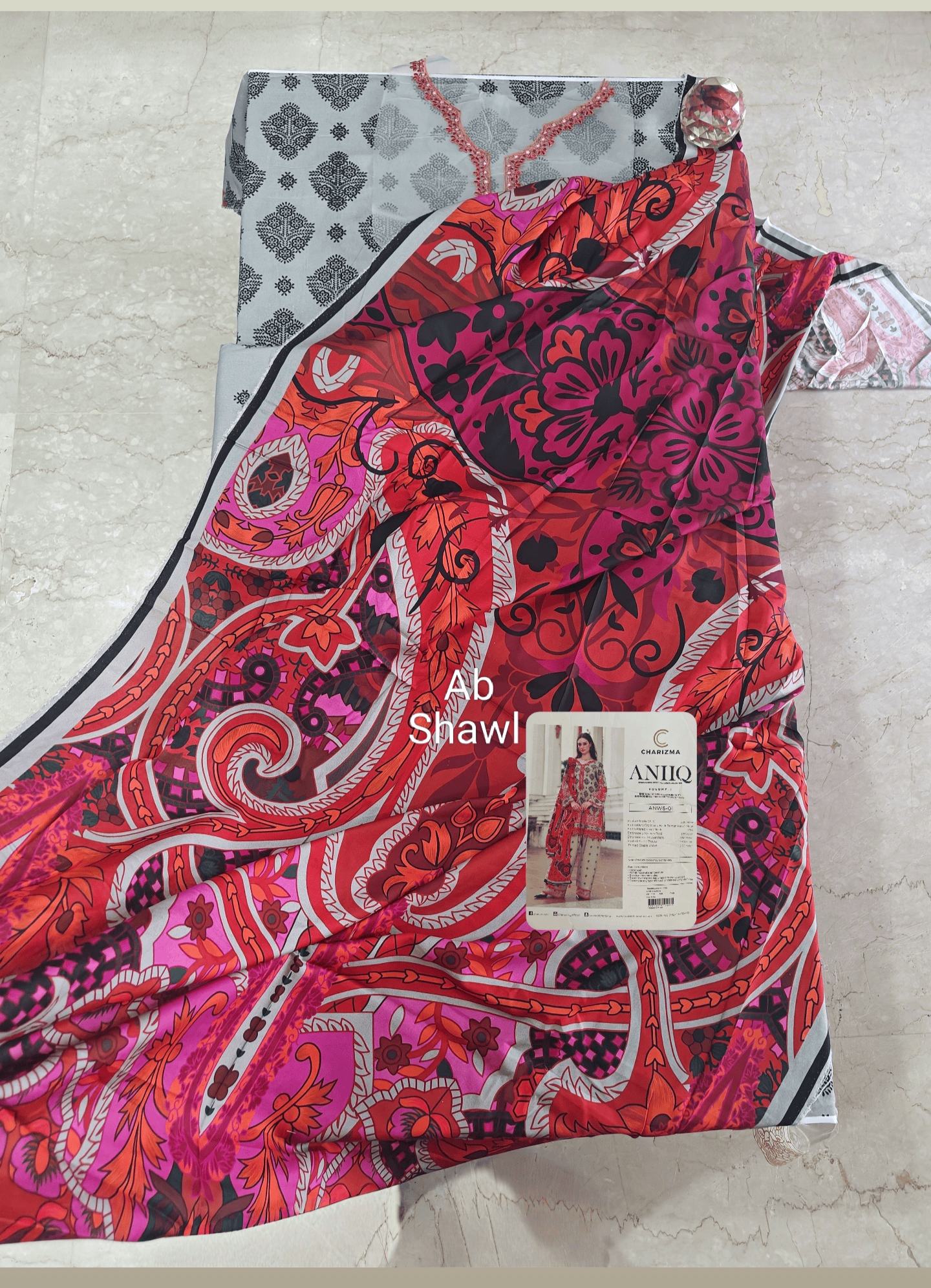 Charizma open pics Open Pic/Charizma Aniiq 25/Staple Linen Shawl