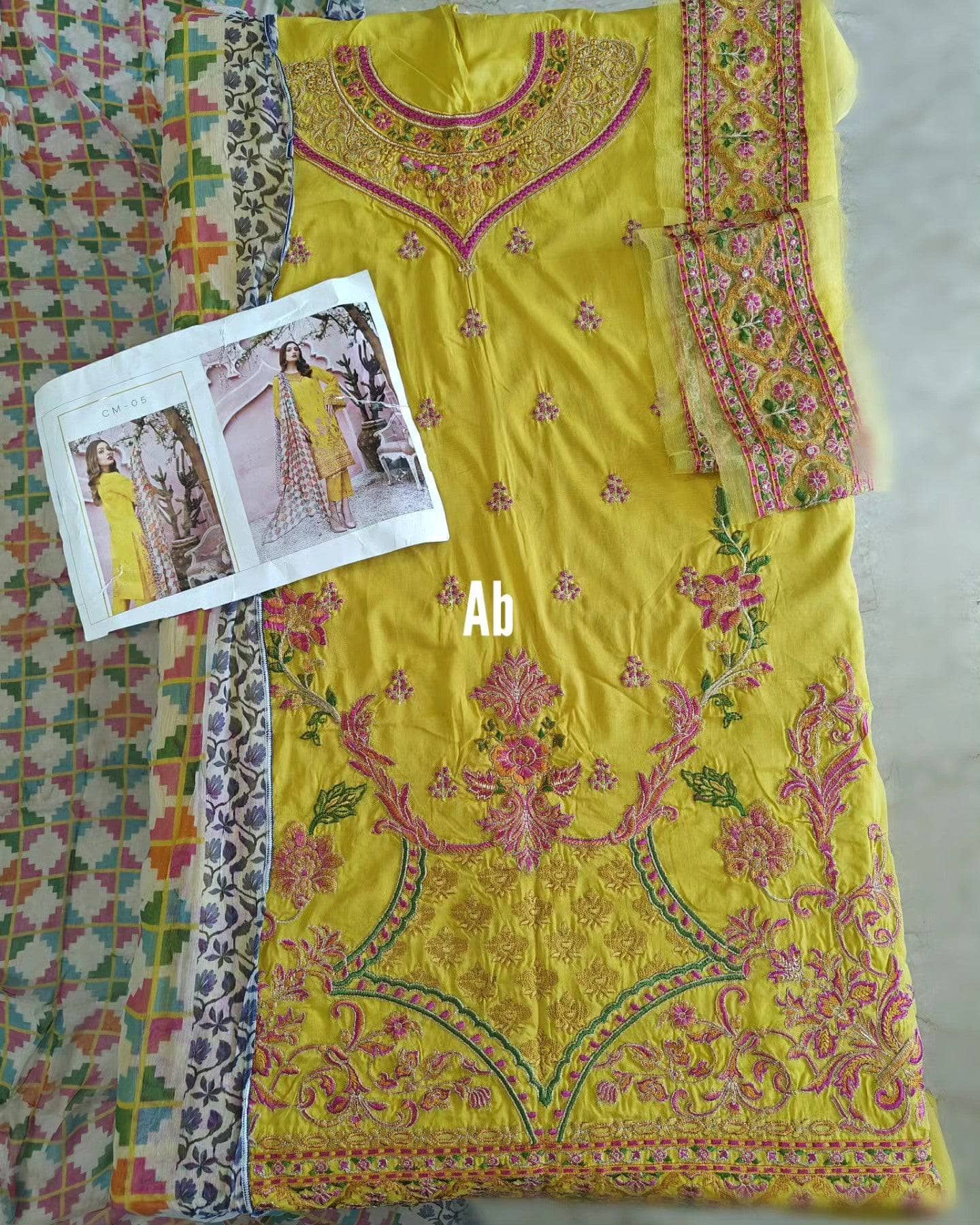 img_charizma_swiss_voil_sale_awwal_boutique