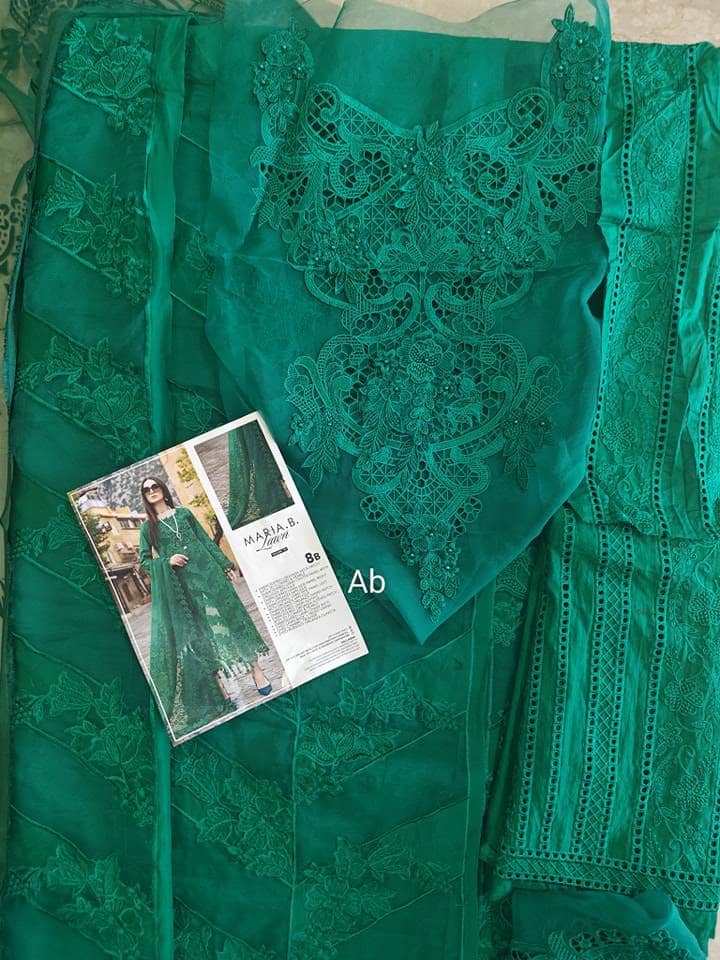 img_maria_b_lawn_awwal_boutique