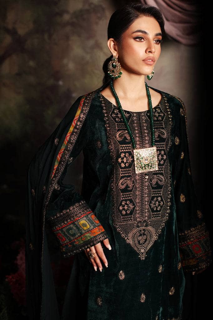 img_charizma_signora_velvet_awwal_boutique