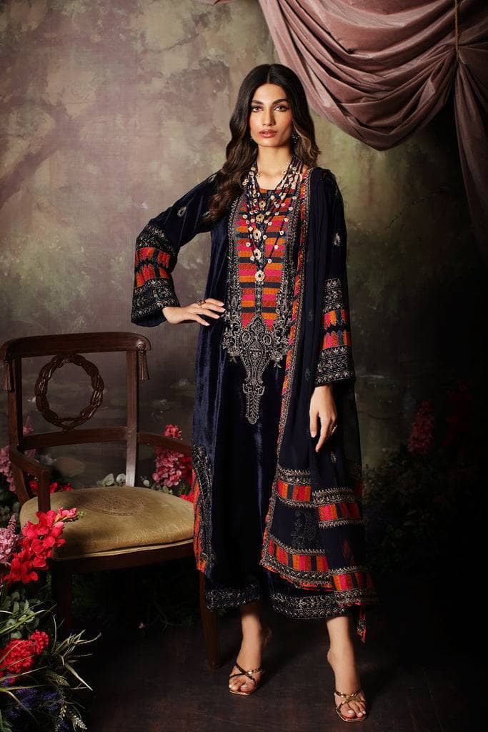 img_charizma_signora_velvet_awwal_boutique