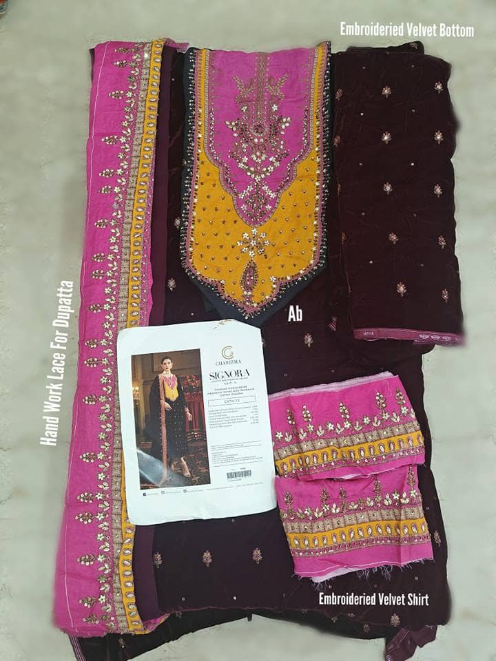 img_charizma_signora_Velvet_awwal_boutique