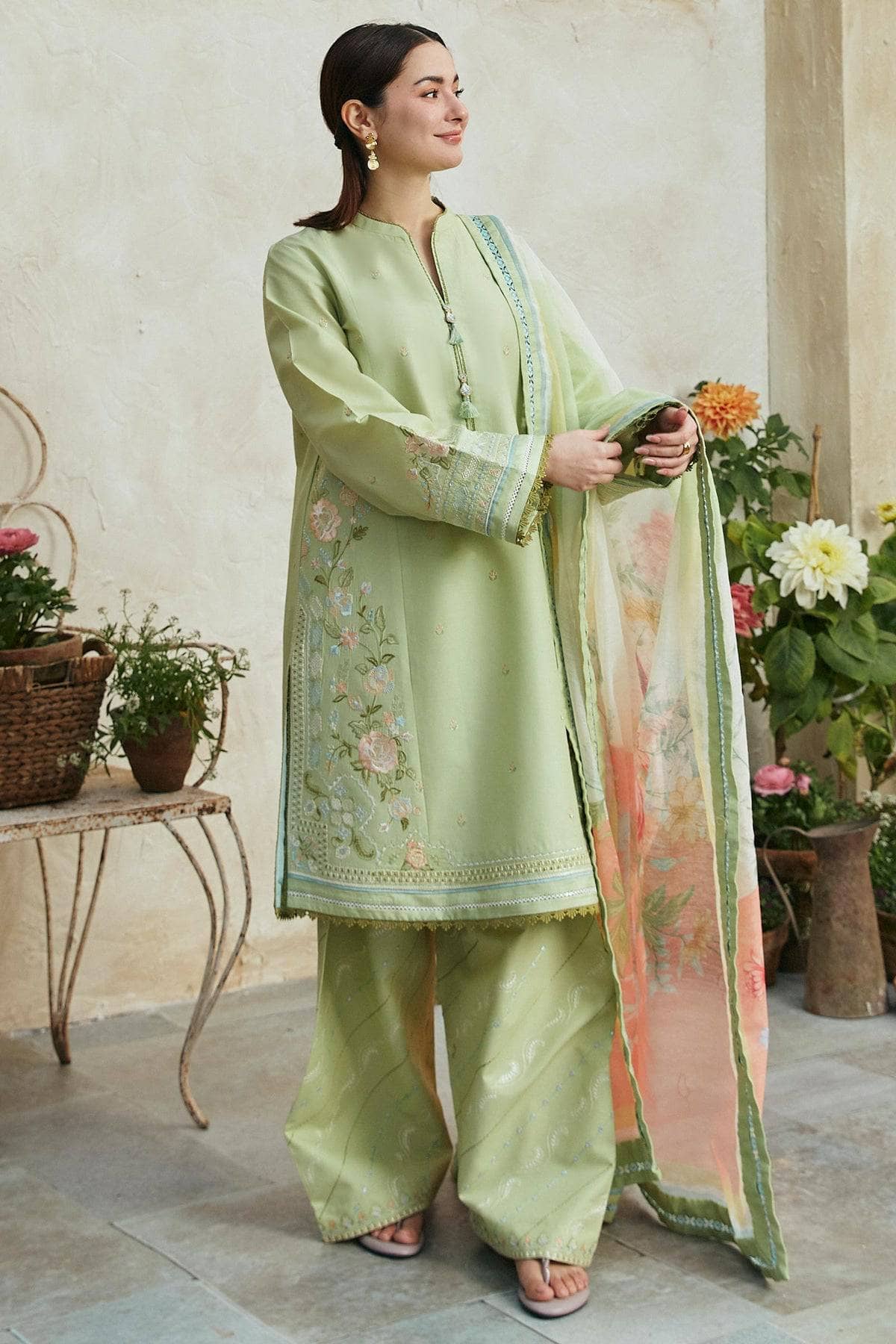 img_coco_by_zara_shahjahan_lawn_24_awwal_boutique