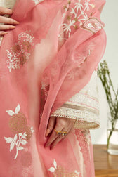 img_coco_by_zara_shahjahan_lawn_23_awwal_boutique