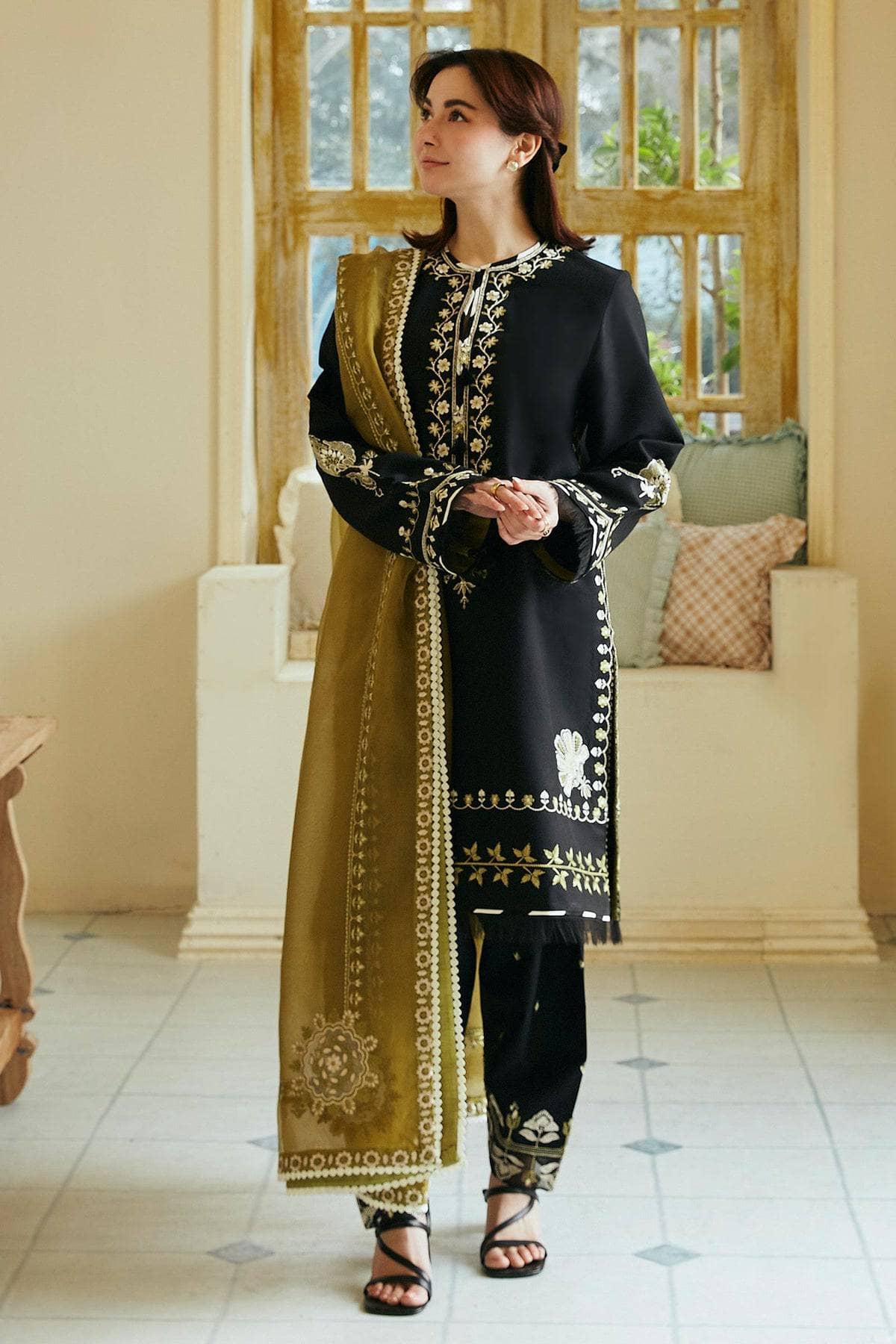 img_coco_by_zara_shahjahan_lawn_24_awwal_boutique