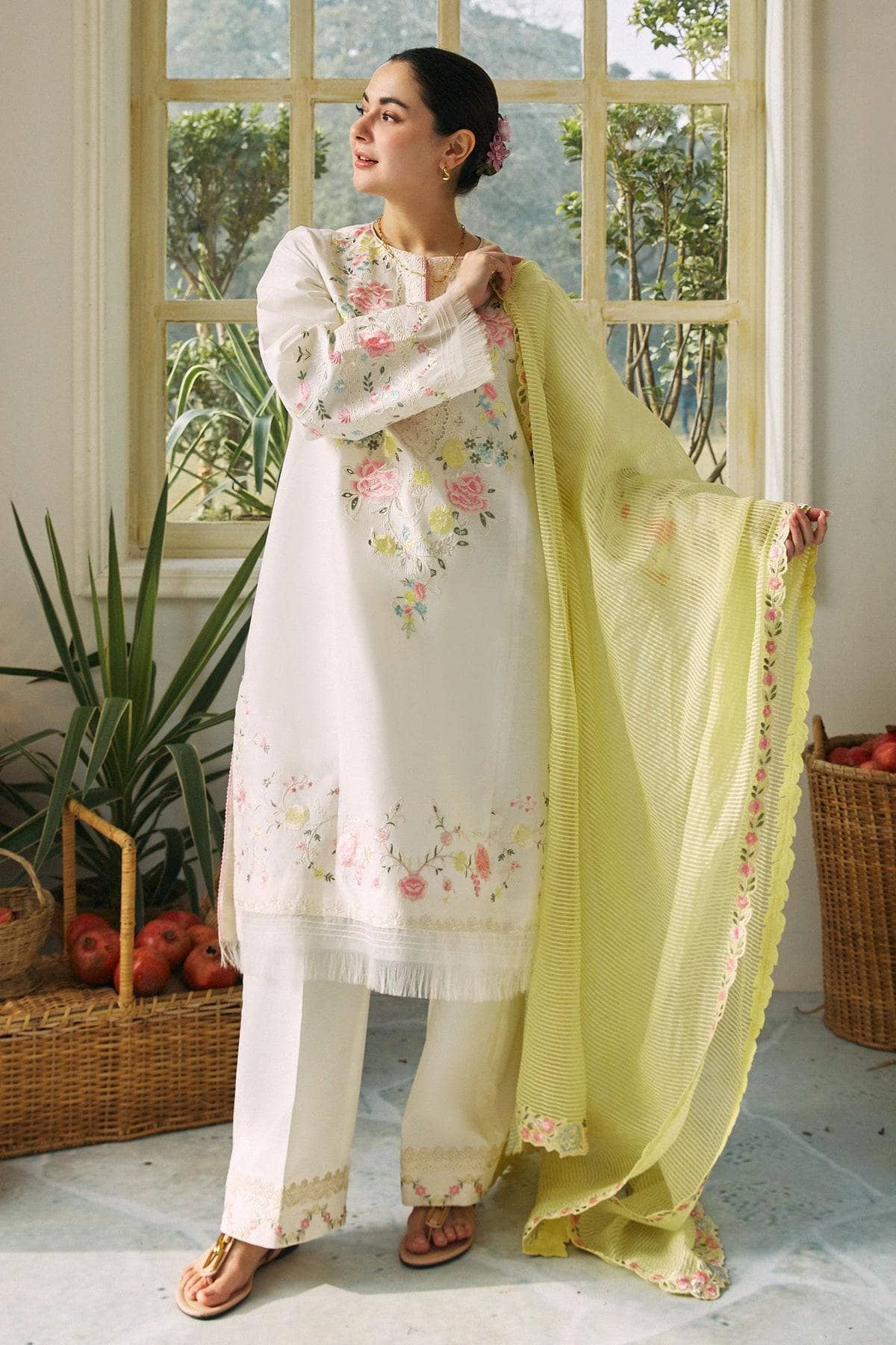 img_coco_by_zara_shahjahan_lawn_24_awwal_boutique