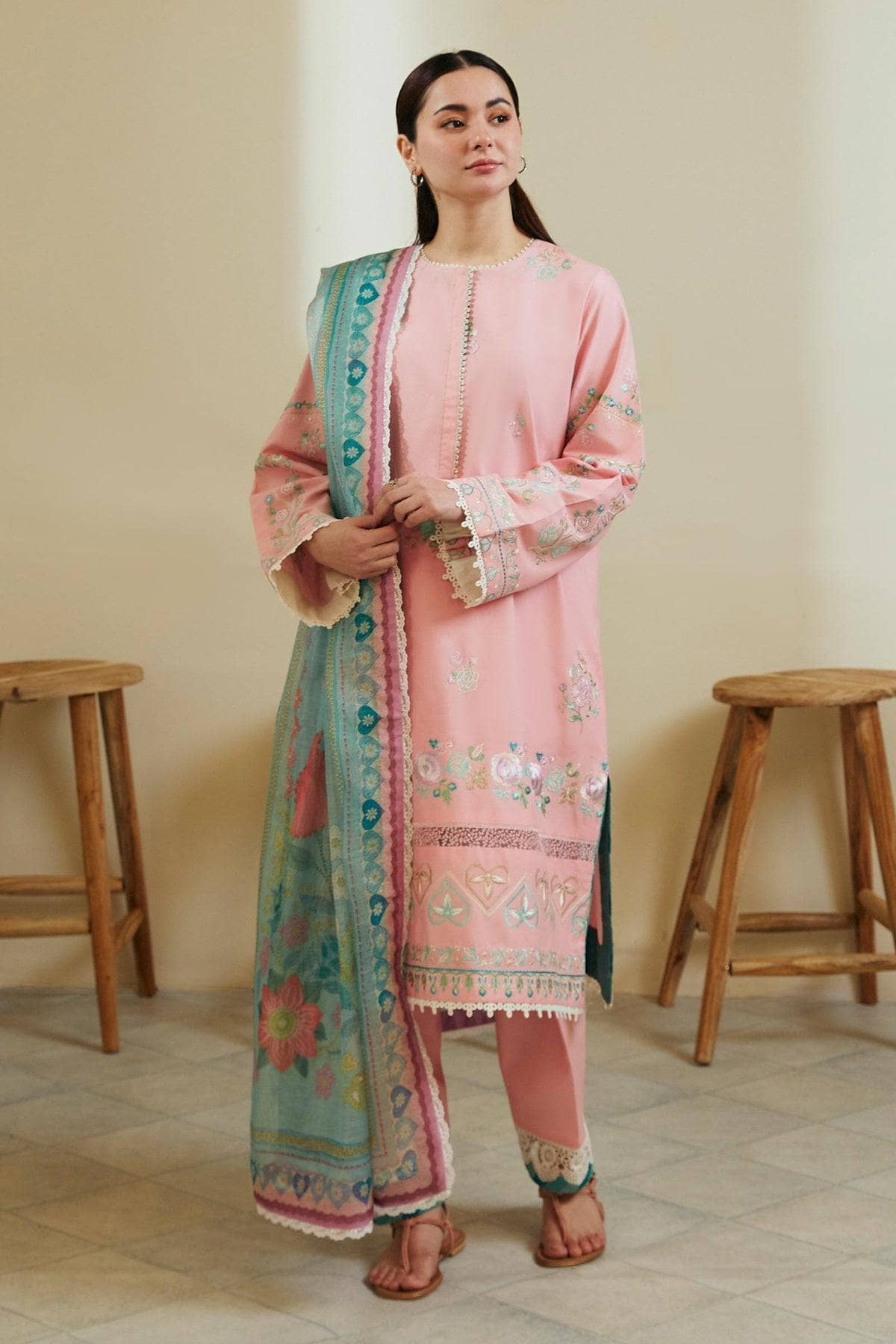 img_coco_by_zara_shahjahan_lawn_24_awwal_boutique