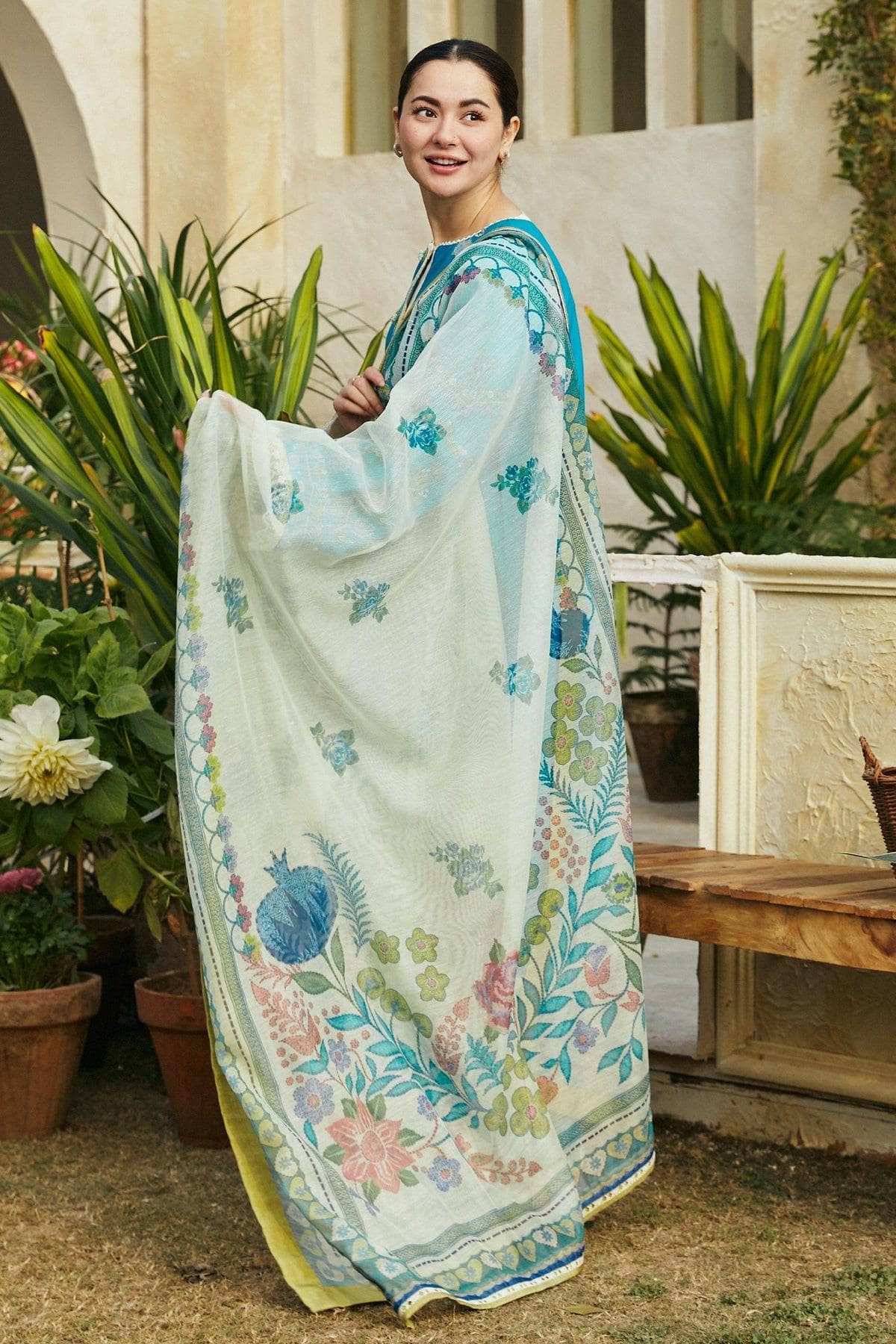 img_coco_by_zara_shahjahan_lawn_24_awwal_boutique