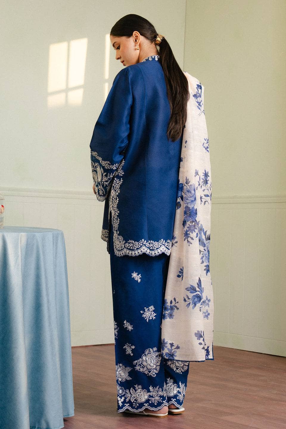 Img_coco_by_zara_shahjahan_awwal_boutique
